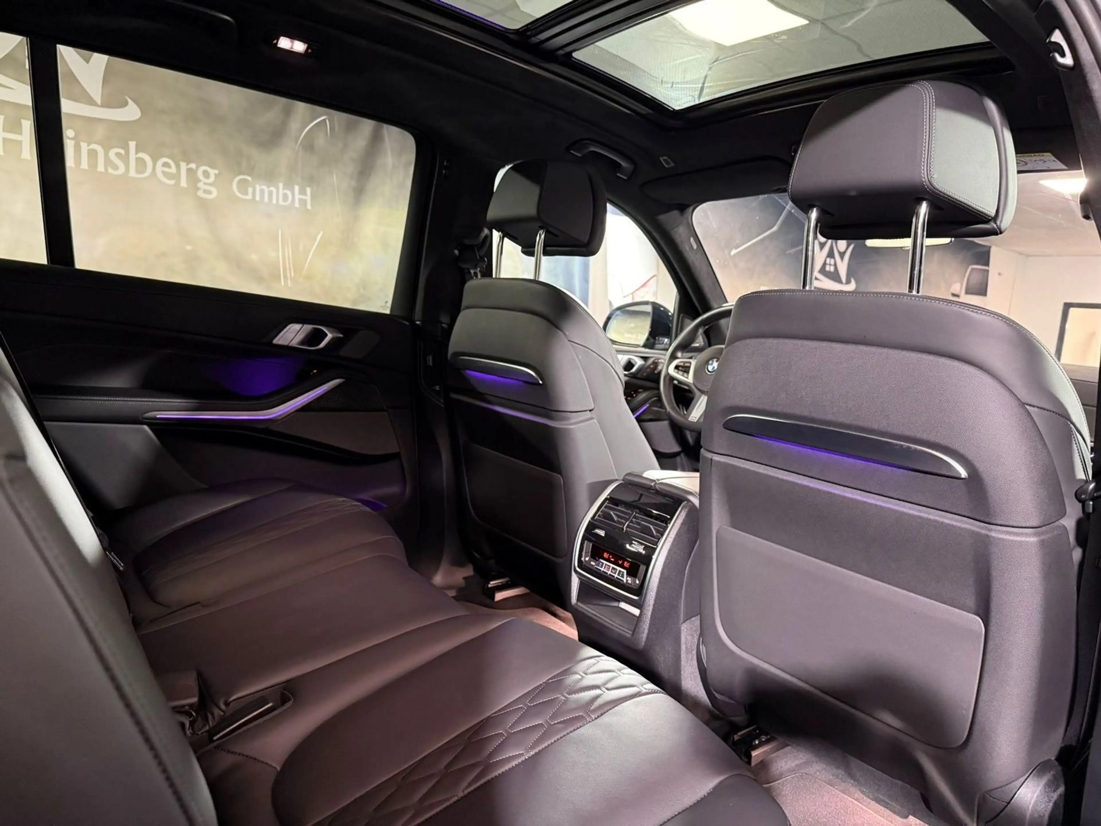 BMW X7 xDrive 40 d M Sport Mi-Hy HUD PANO ACC AHK 360°KAM — photo 14