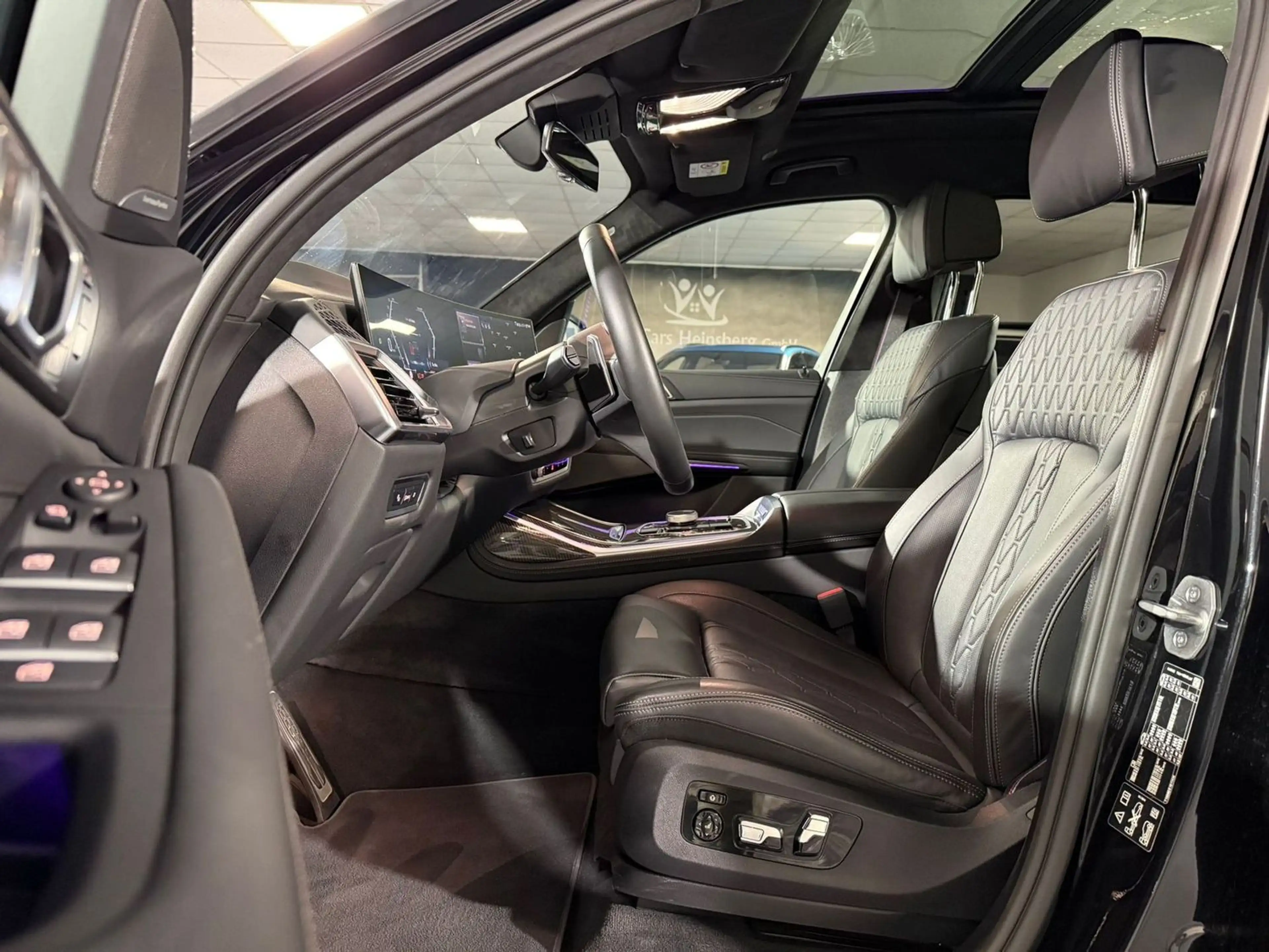 BMW X7 xDrive 40 d M Sport Mi-Hy HUD PANO ACC AHK 360°KAM — photo 7