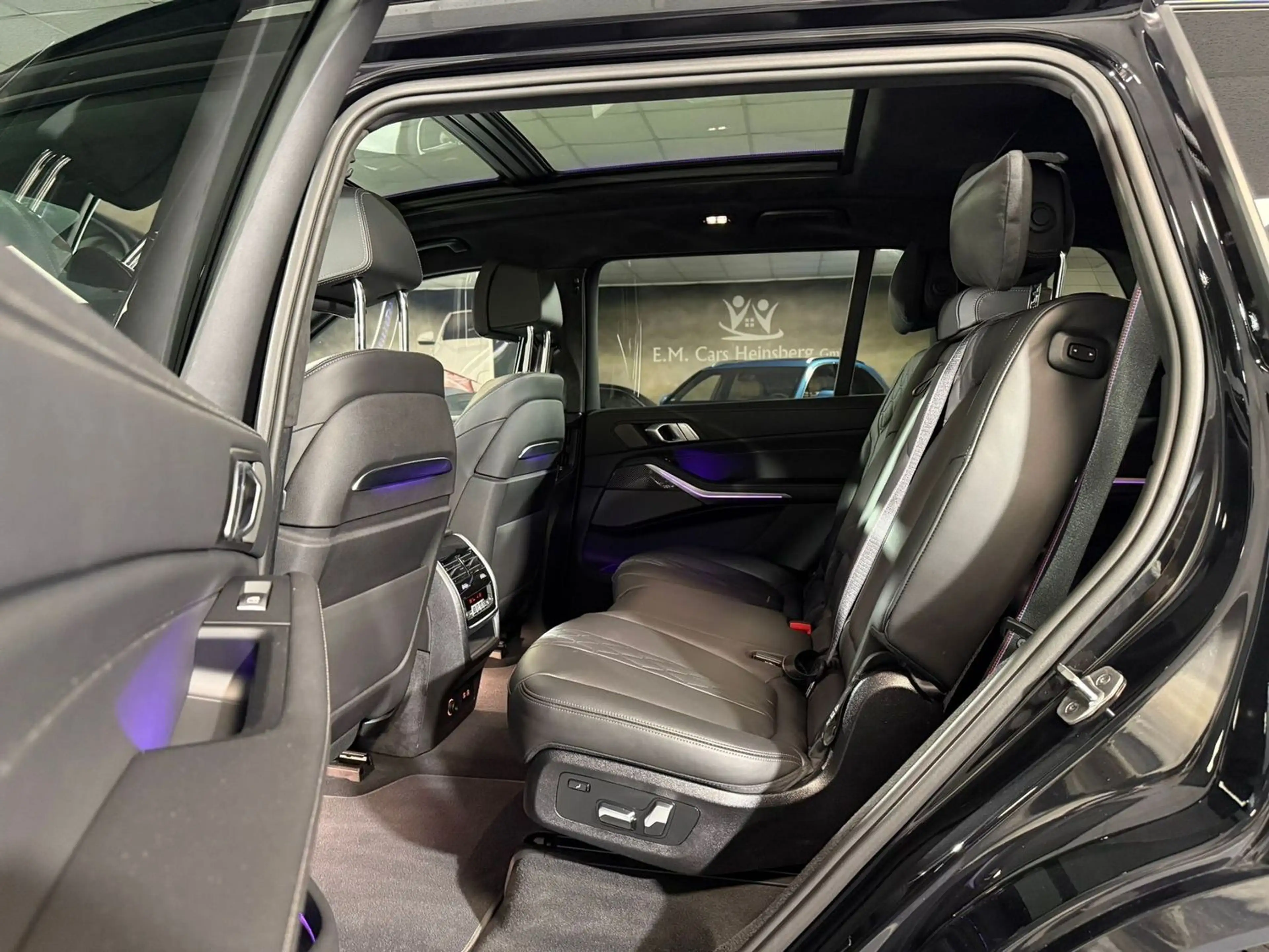 BMW X7 xDrive 40 d M Sport Mi-Hy HUD PANO ACC AHK 360°KAM — photo 8