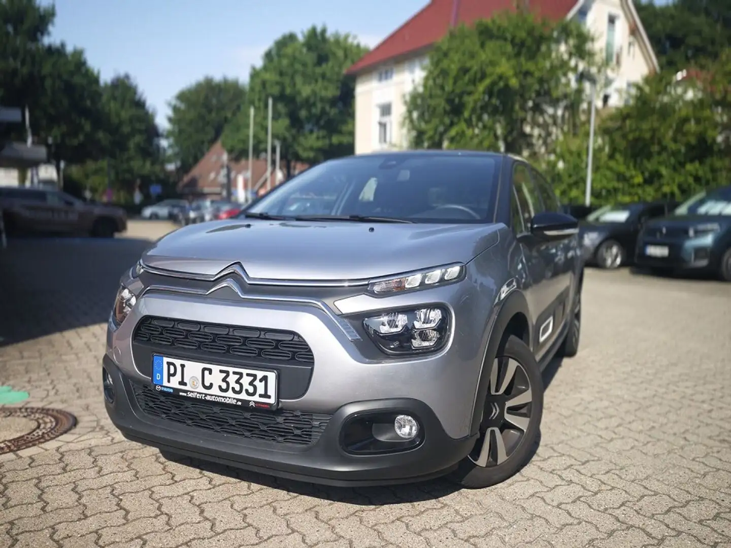 Citroen C3 1.2 PureTech 110 Max *KAMERA*PDC*KLIMA* Argent - 1