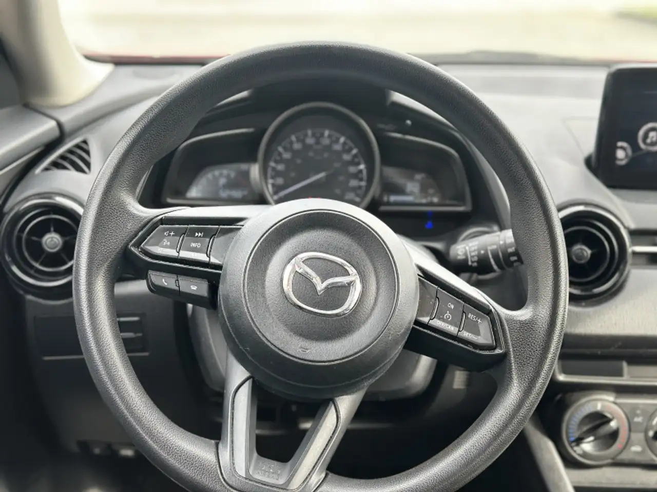 Mazda CX-3 снимка Mazda CX-3