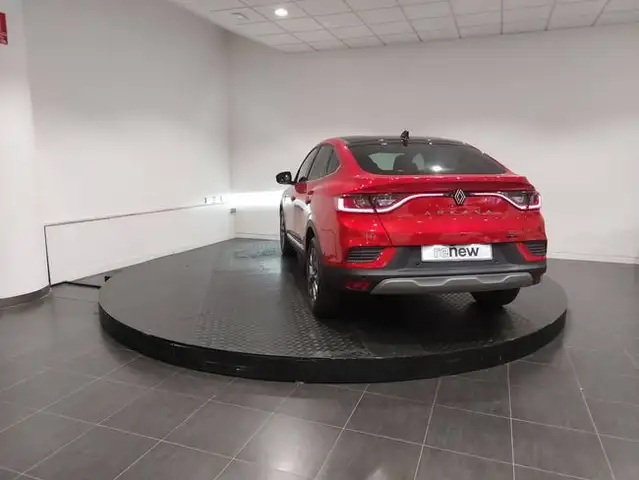 Renault Arkana view 2