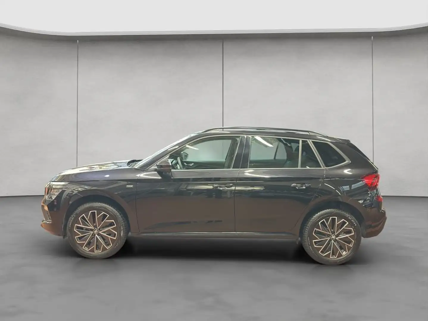Skoda Kamiq 1.5 TSI DSG Tour AHK Schwarz - 2