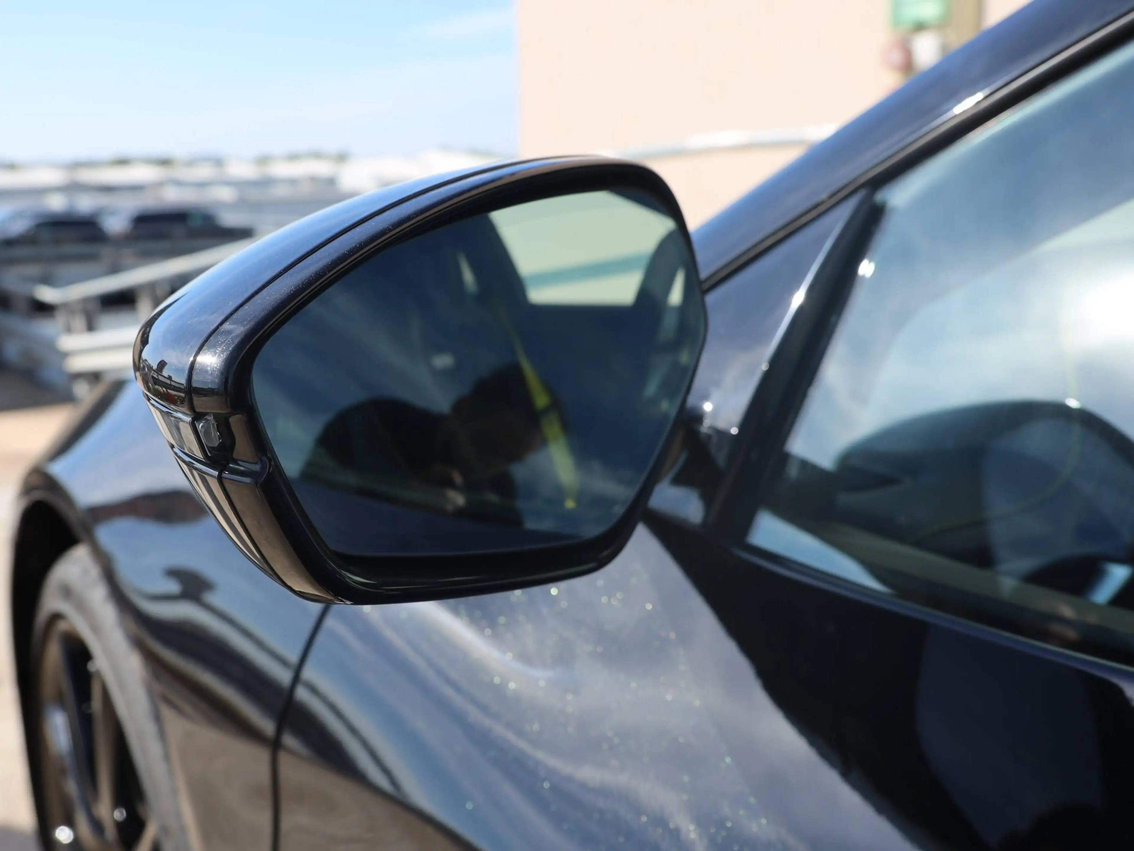 Lotus Emira V6 MY25 — photo 13