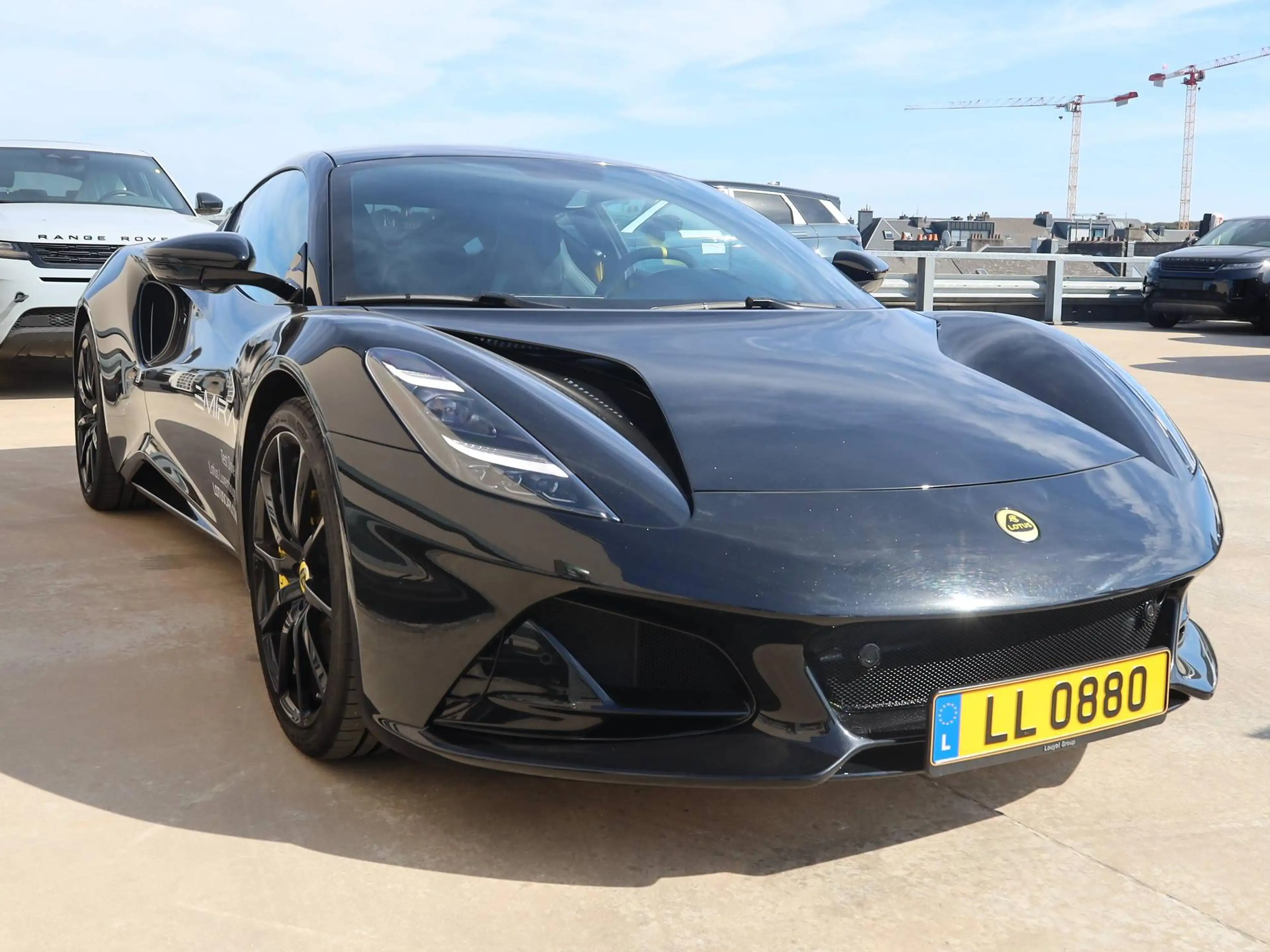 Lotus Emira V6 MY25 — photo 8