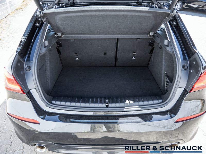 BMW 120 i Sport Line LED+NAVI+KAM+SHZG — photo 12