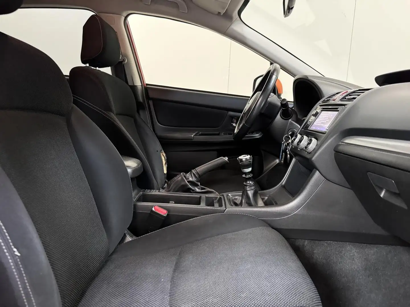 Subaru XV 2.0 Benzine AWD - GPS - Airco - Goede Staat! 1S... Оранжевий - 2