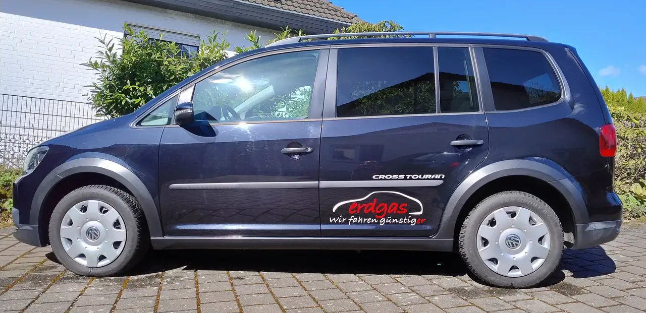 Volkswagen Cross Touran