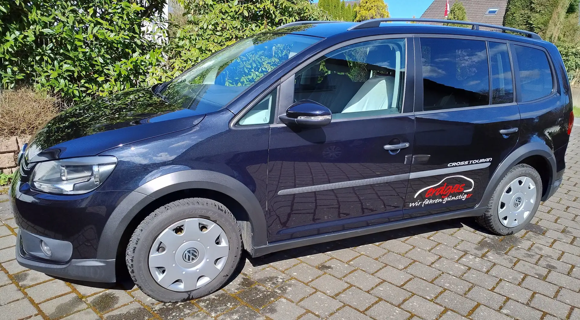 Volkswagen Cross Touran Touran EcoFuel/TGI 1.4 TSI EcoFuel Negru - 2