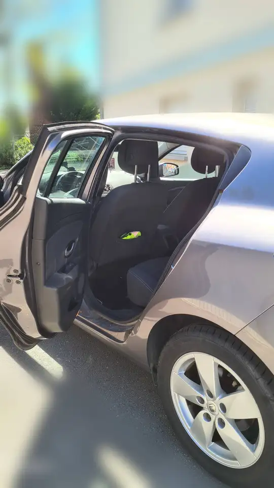 Renault Megane Berline — photo 6