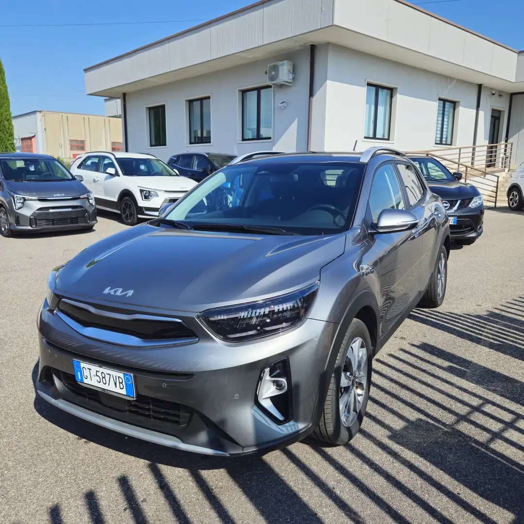 Kia Stonic Stonic 1.2 DPI Style Argento - 1