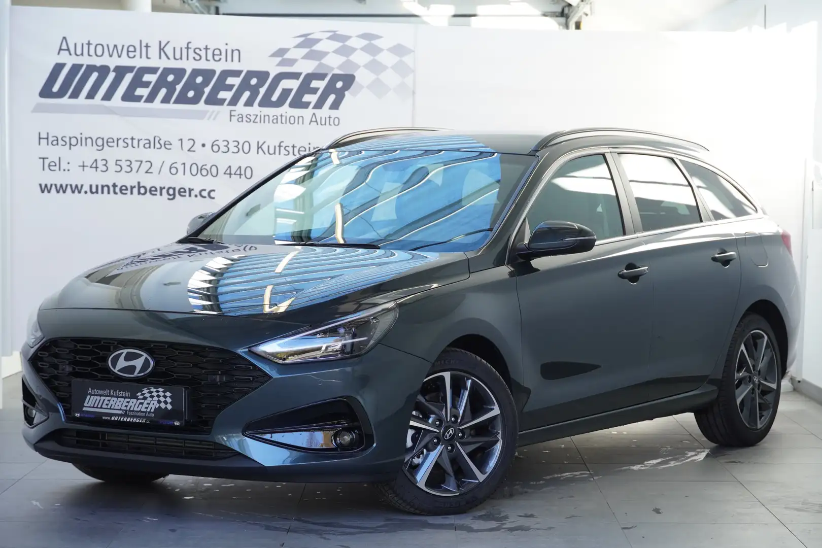 Hyundai i30 Kombi 1.0 T-GDI Grün - 2