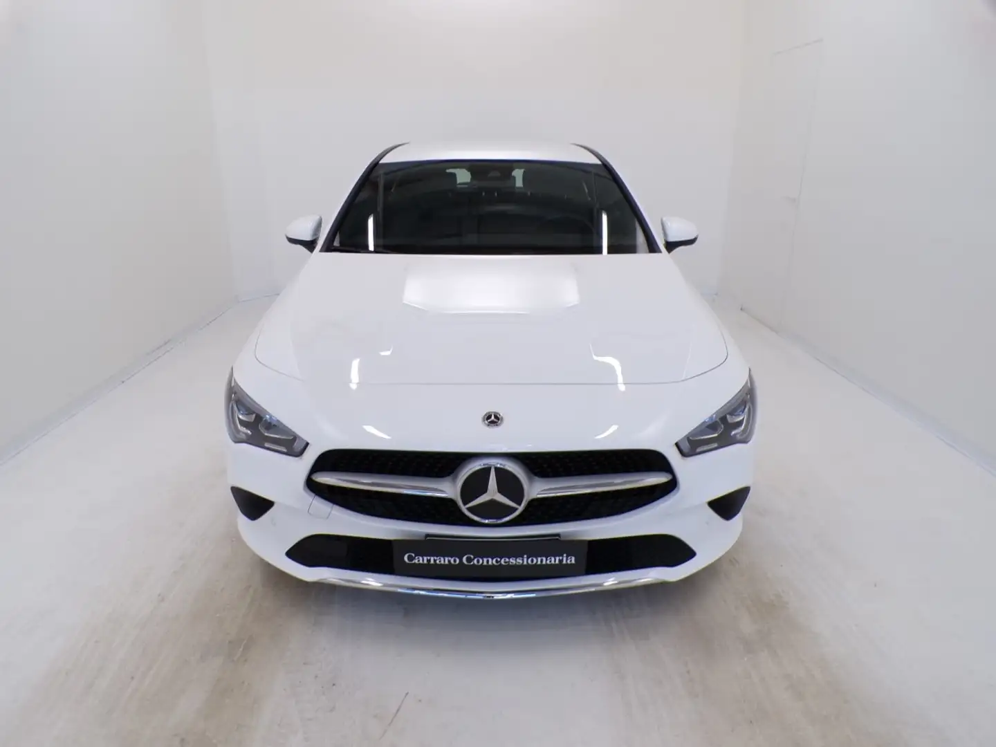 Mercedes-Benz CLA 180 - CLA Shooting Brake 180 Sport auto Bílá - 2
