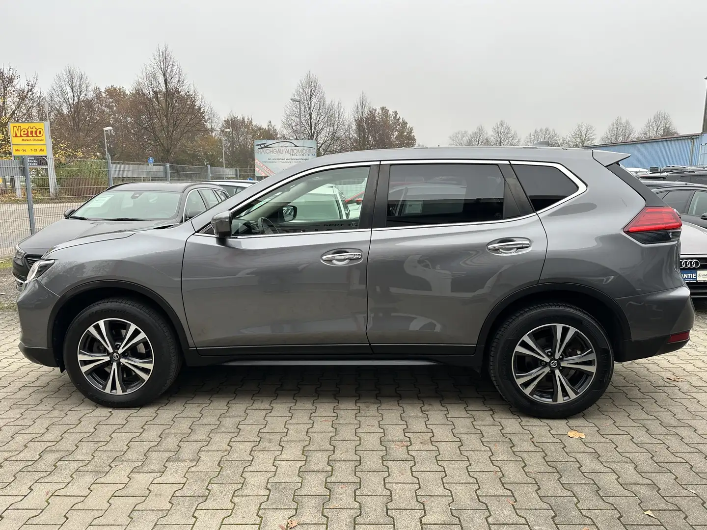 Nissan X-Trail 1.7 dCi ALL-MODE 4x4 N-TEC*Automatik*Navi*Kamera Grau - 2
