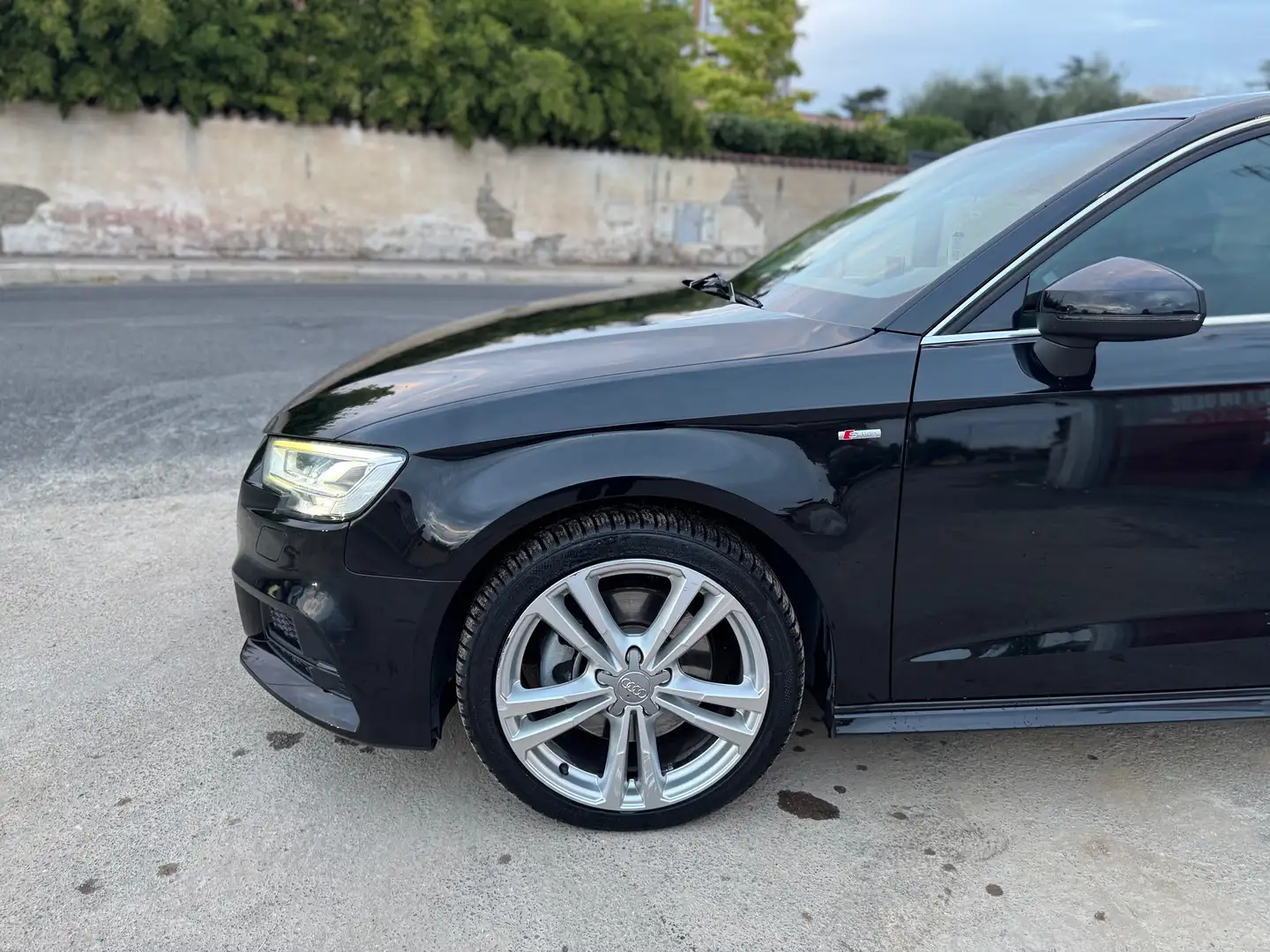 Audi A3 A3 Sportback  35 2.0 tdi 150cv s-tronic S-LINE Zwart - 2