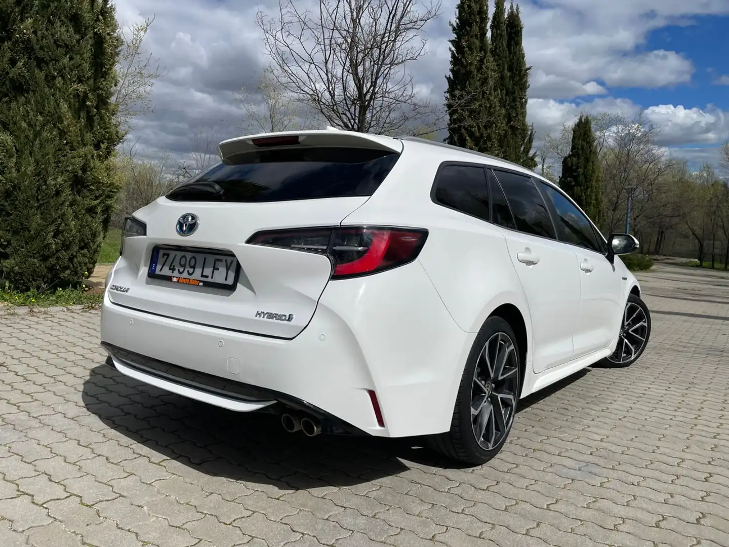 Toyota Corolla Touring Sports Feel! e-CVT 180H 2.0 180cv. *IVA de Blanco - 2