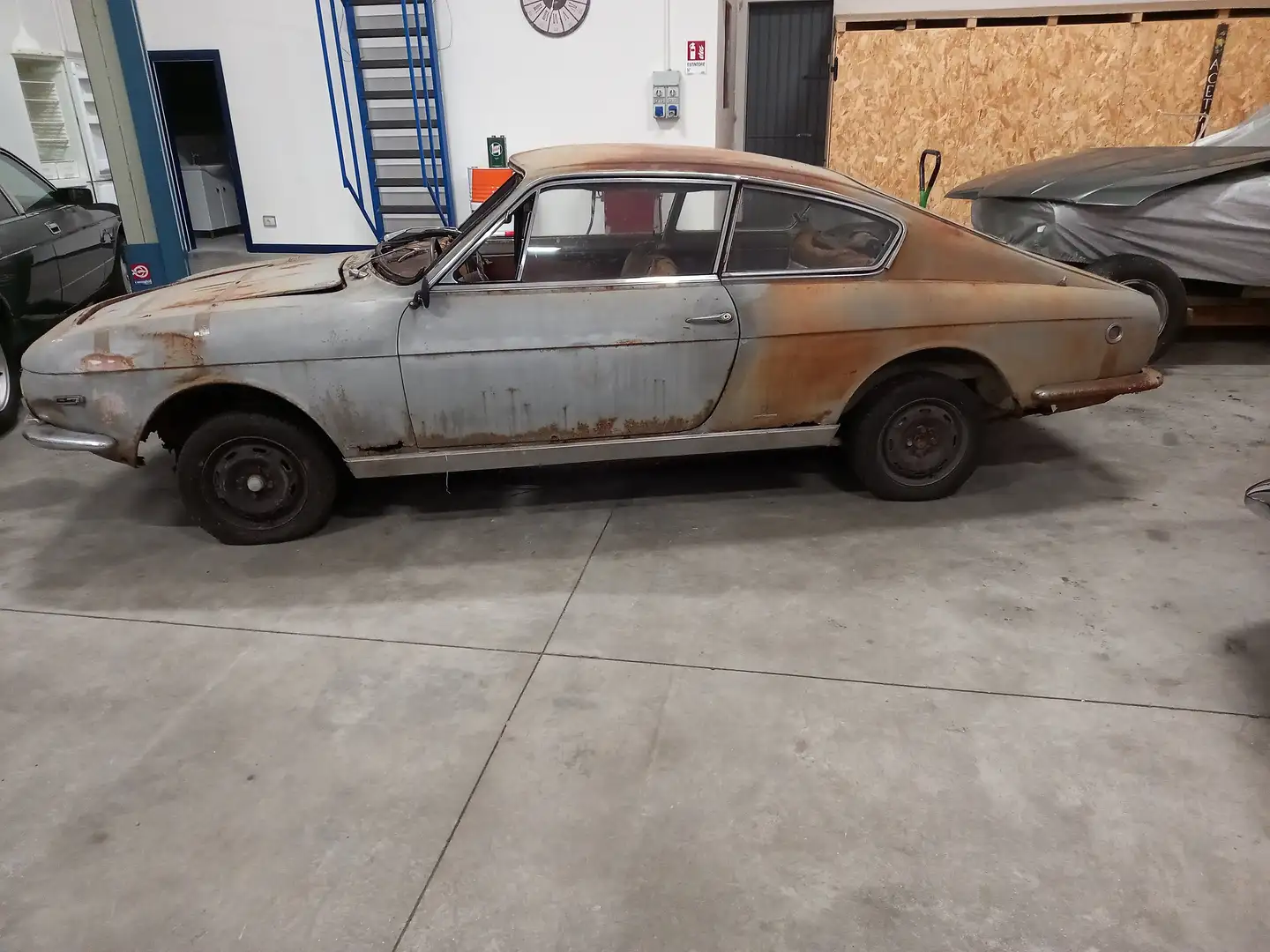 Fiat 1500 vignale  s Srebrny - 1