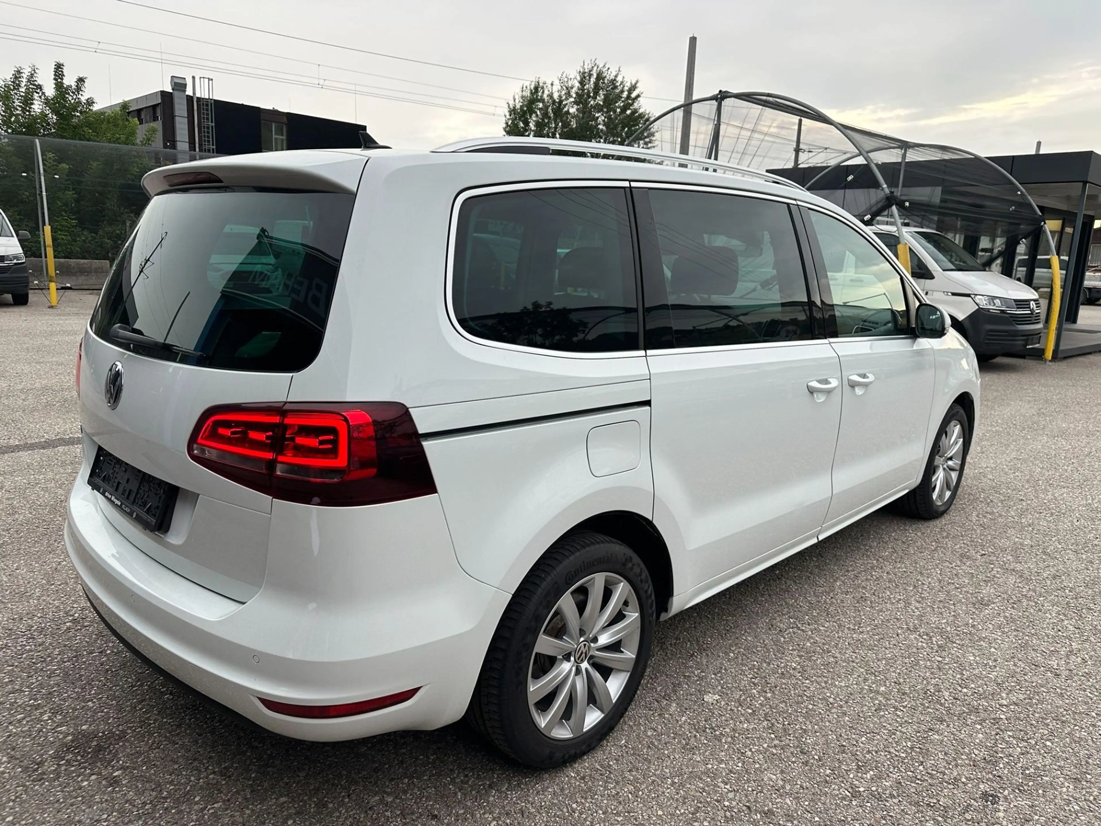 Volkswagen Sharan Business+ 1,4 TSI Teilleder-AHK-ACC — photo 4