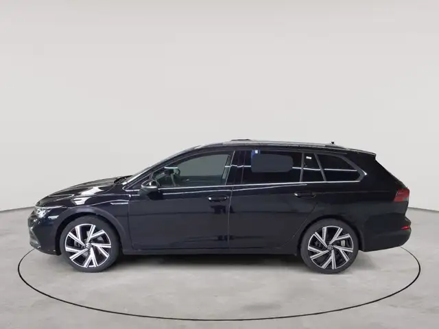 Volkswagen Golf view 6