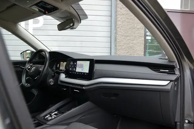 Skoda Octavia view 11