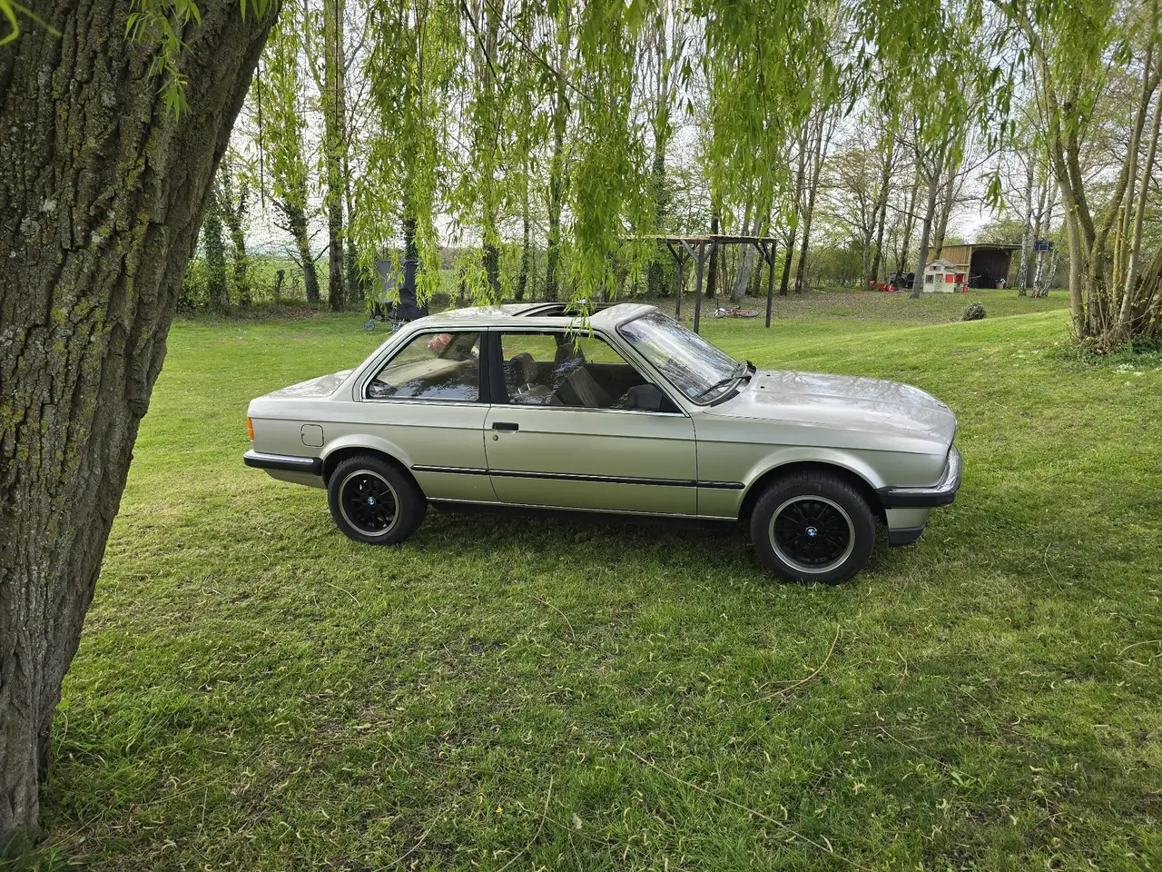 BMW 318iA, foto 9