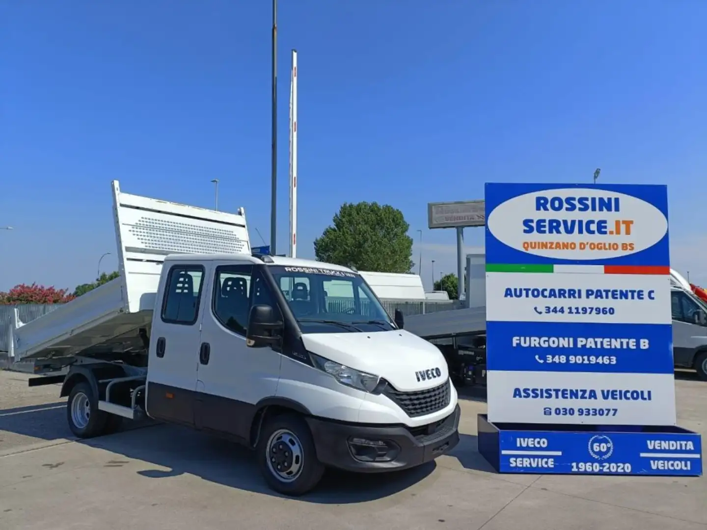 Iveco Daily DAILY 35C14 DOPPIA CABINA RIBALTABILE 2.3 6 POSTI Bianco - 1