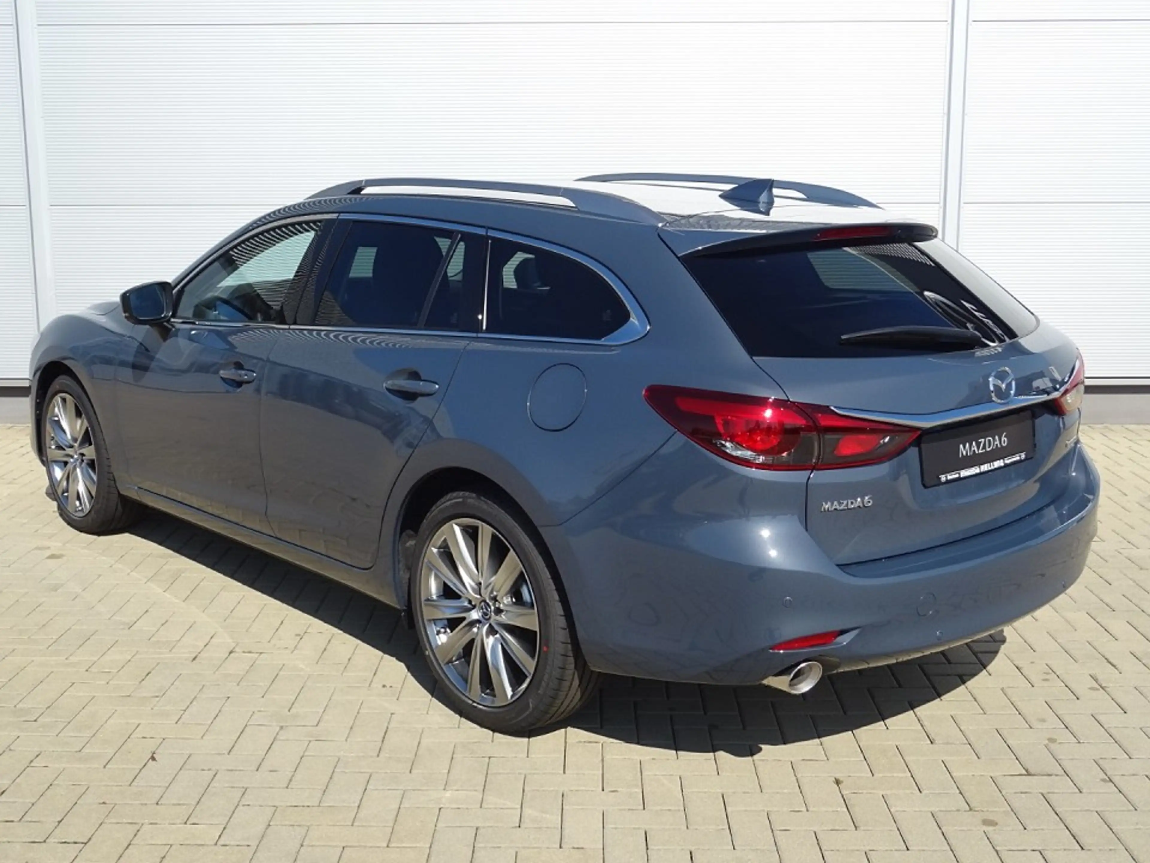 Mazda 6 Kombi 2.0l Advantage Leder Bose 360° Kamera — photo 4
