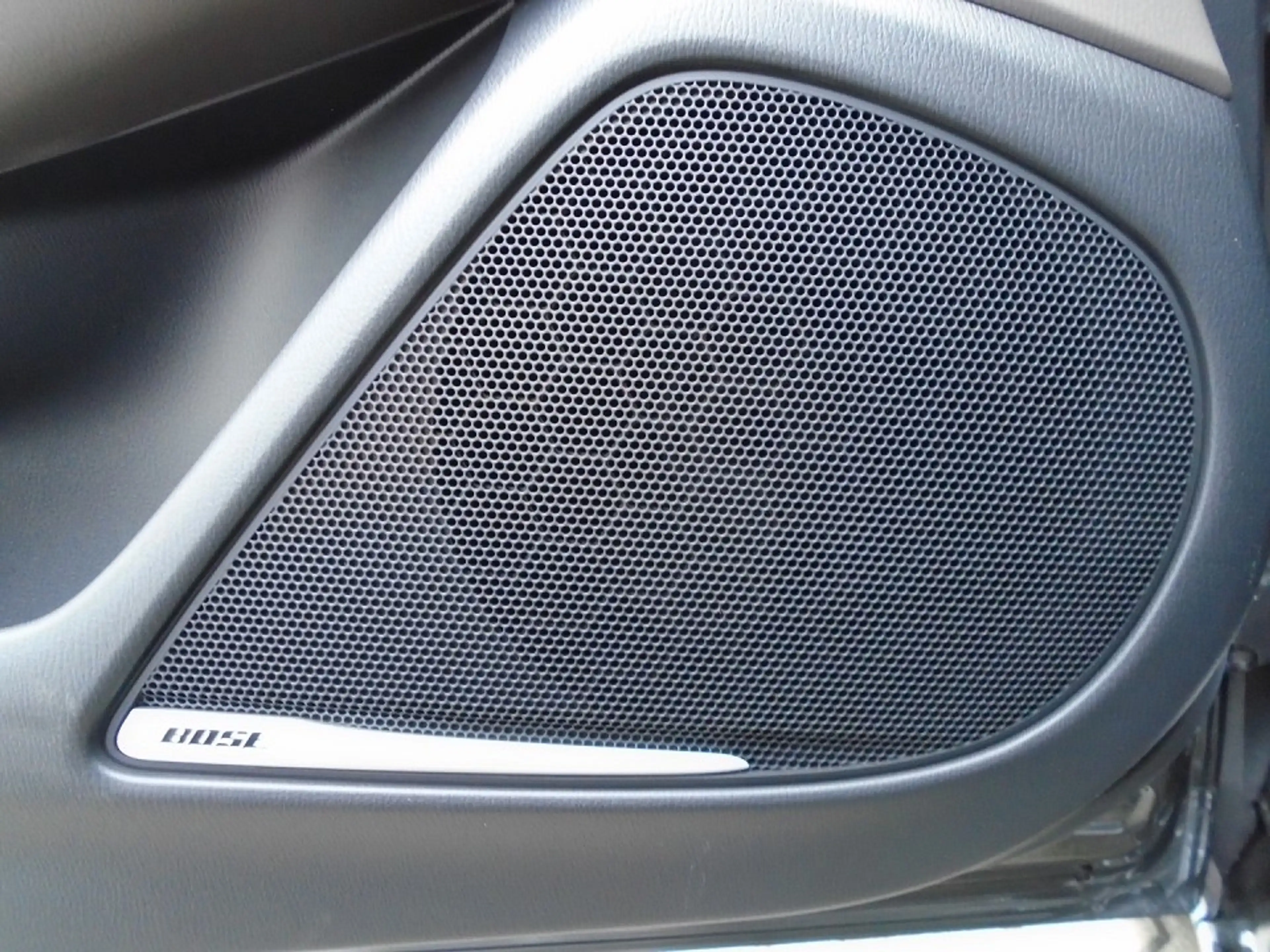 Mazda 6 Kombi 2.0l Advantage Leder Bose 360° Kamera — photo 10