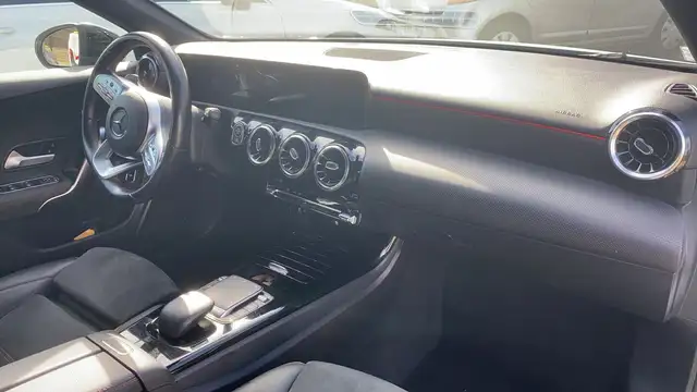 Mercedes-Benz Unknown Model view 10