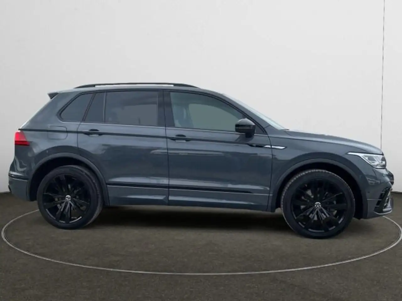 Volkswagen Tiguan 2.0 TDI DSG 4M R-Line Navi,AHK,Pano,Black, миниатюра 6