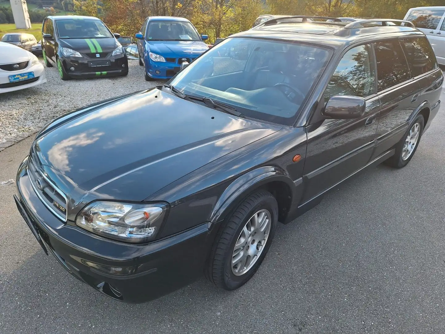 Subaru OUTBACK H6-3.0, AHK Grau - 1