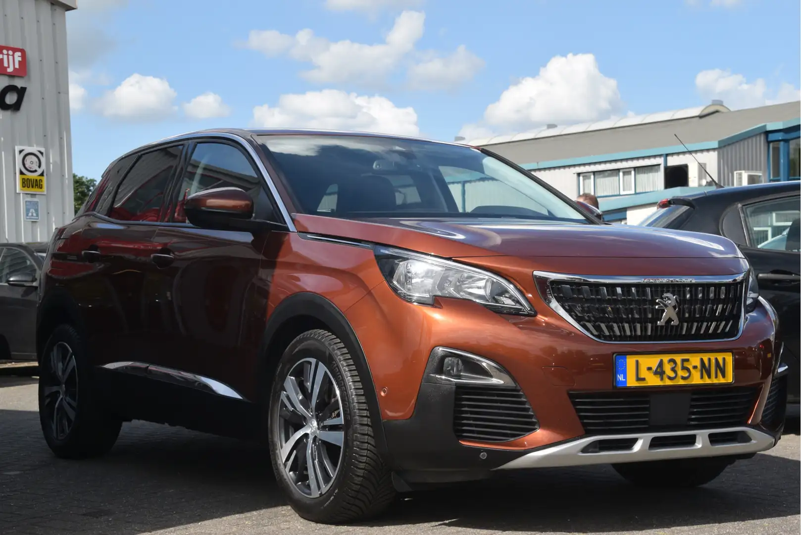 Peugeot 3008 1.2 PureTech Première Carplay | Keyless | Camera | Bruin - 2