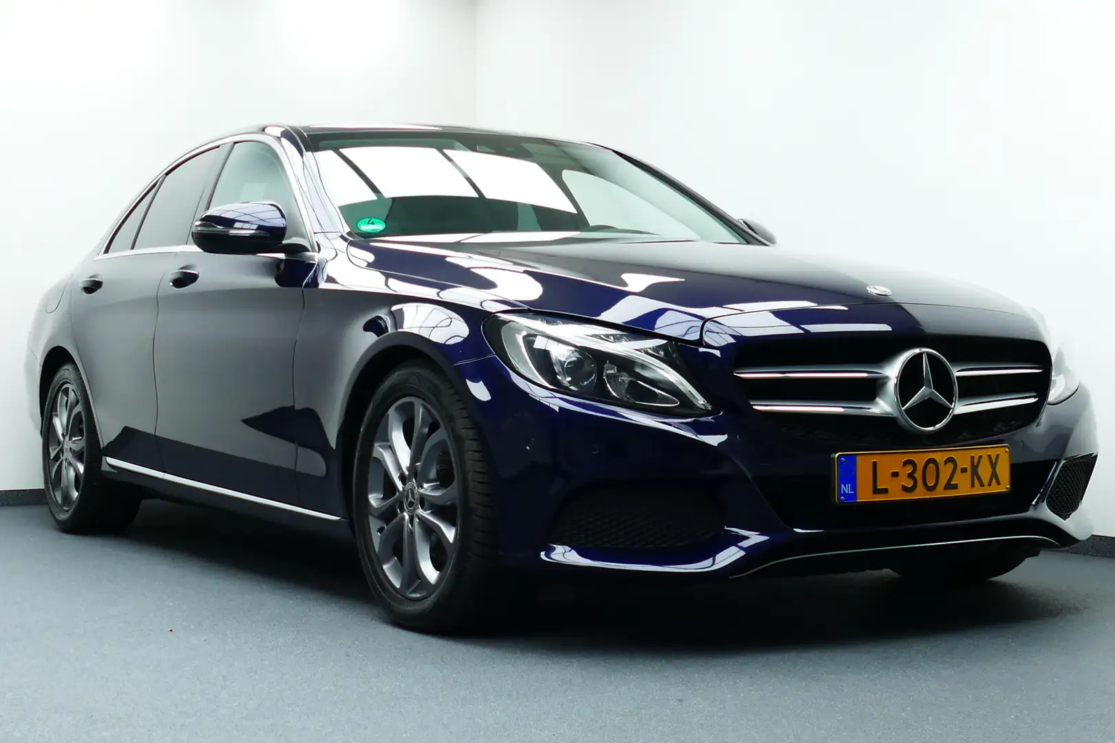 Mercedes-Benz C 200 CDI Premium Plus. Half Leer, Led Koplampen, Stoelv Modrá - 2