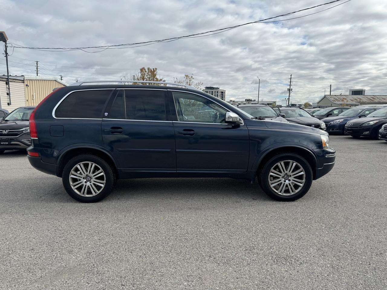 2014 Volvo XC90 3.2 alt 4