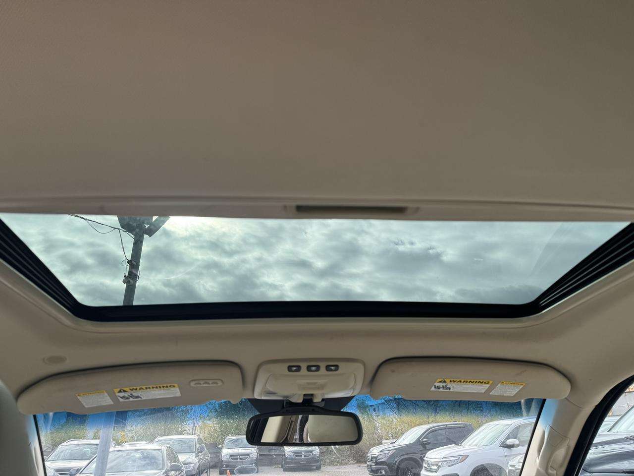 2014 Volvo XC90 3.2 thumb 15