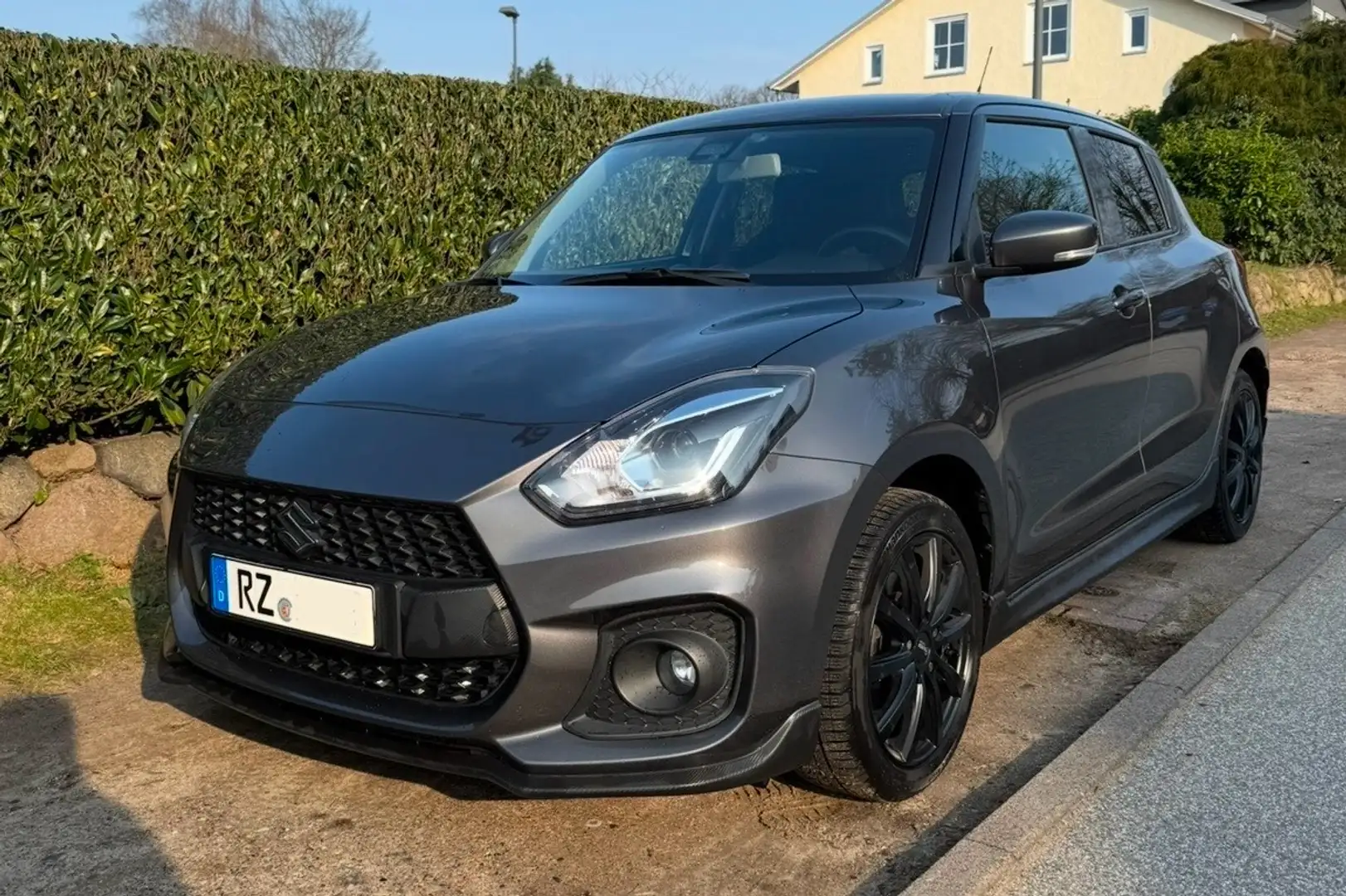 Suzuki Swift Sport 1.4 Boosterjet Hybrid Garantie bis 11/26 Grau - 1