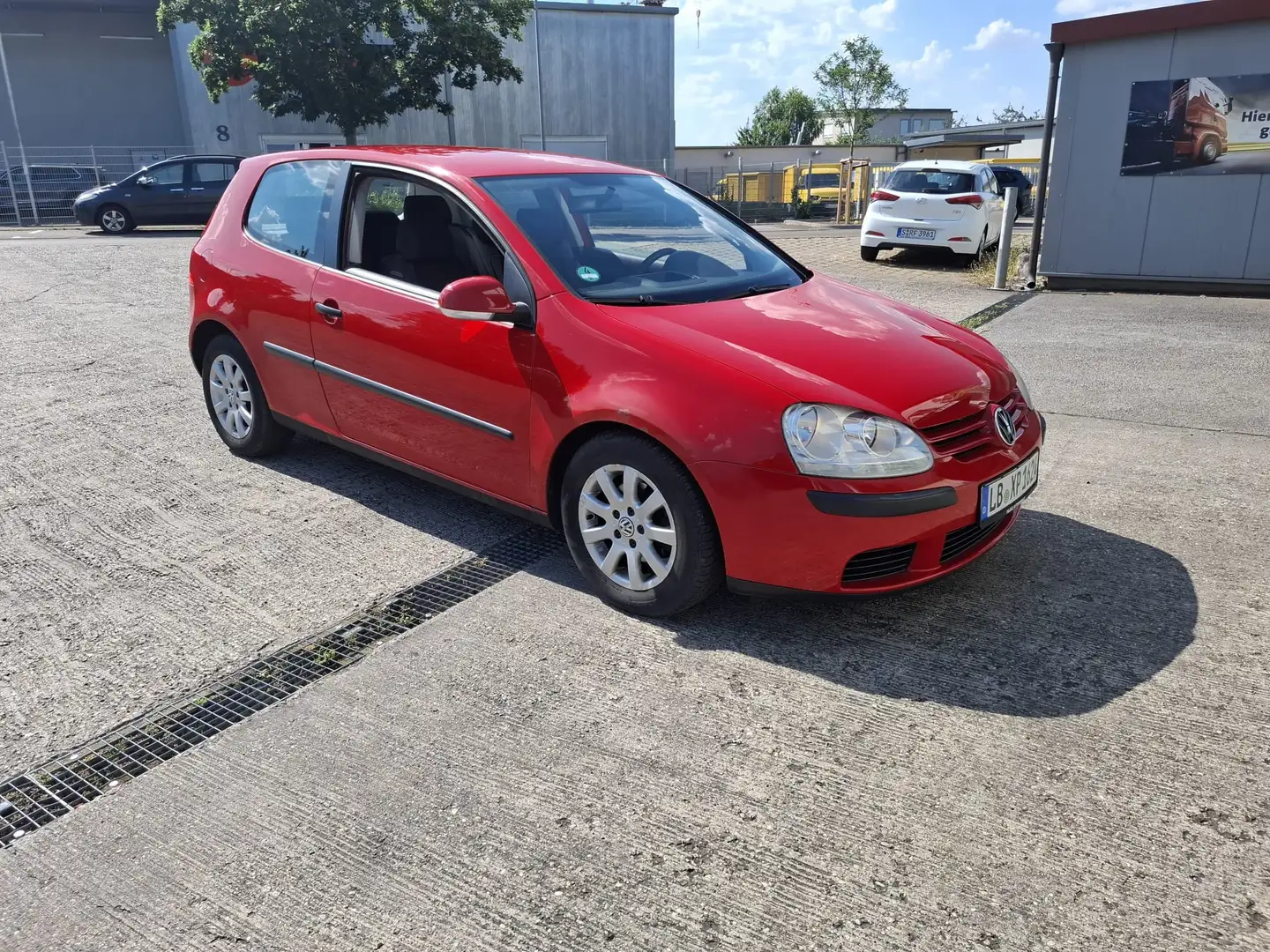 Volkswagen Golf 1.6 FSI Comfortline Rojo - 2
