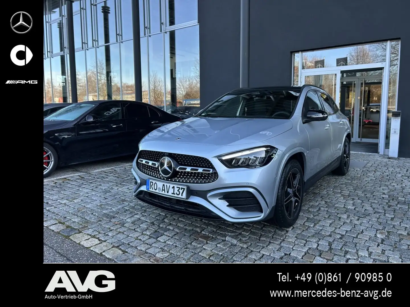Mercedes-Benz GLA 200 GLA 200 AMG Special Edition Pano AHK LED 360° Silber - 1