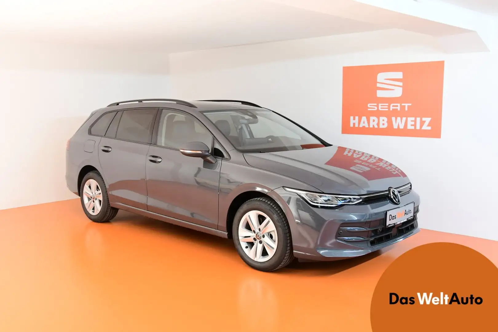 Volkswagen Golf Variant Life TSI Grau - 1
