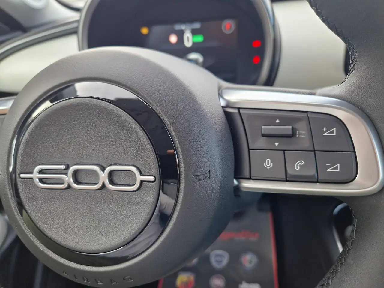 Fiat 600 E 156cv 54kWh La Prima II Elettrica PREZZO REALE, миниатюра 19