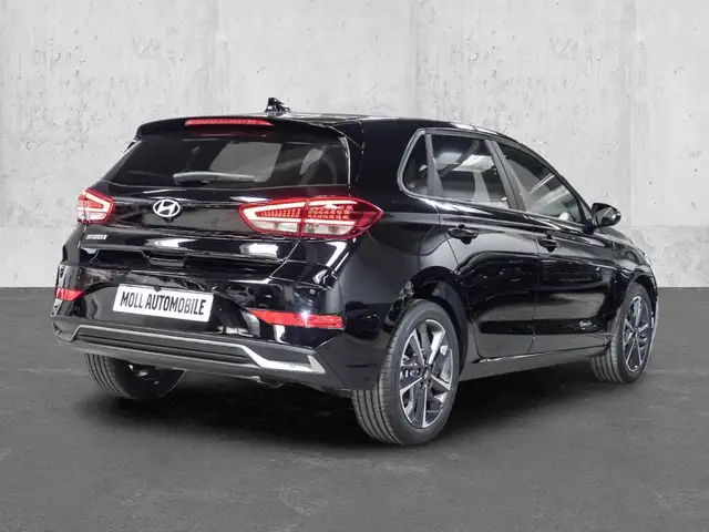 Hyundai I30 view 2