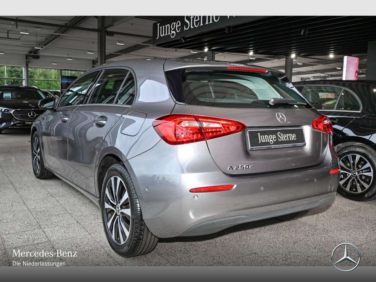 Mercedes-Benz A 250