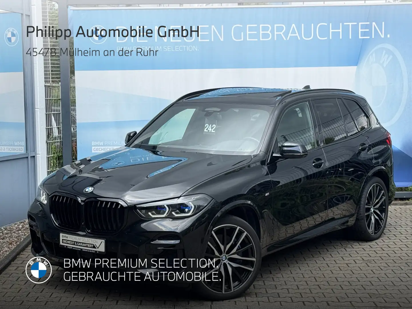 BMW X5 xDrive40d M Sport B&W AHK StHzg LASER PanoSky Schwarz - 2
