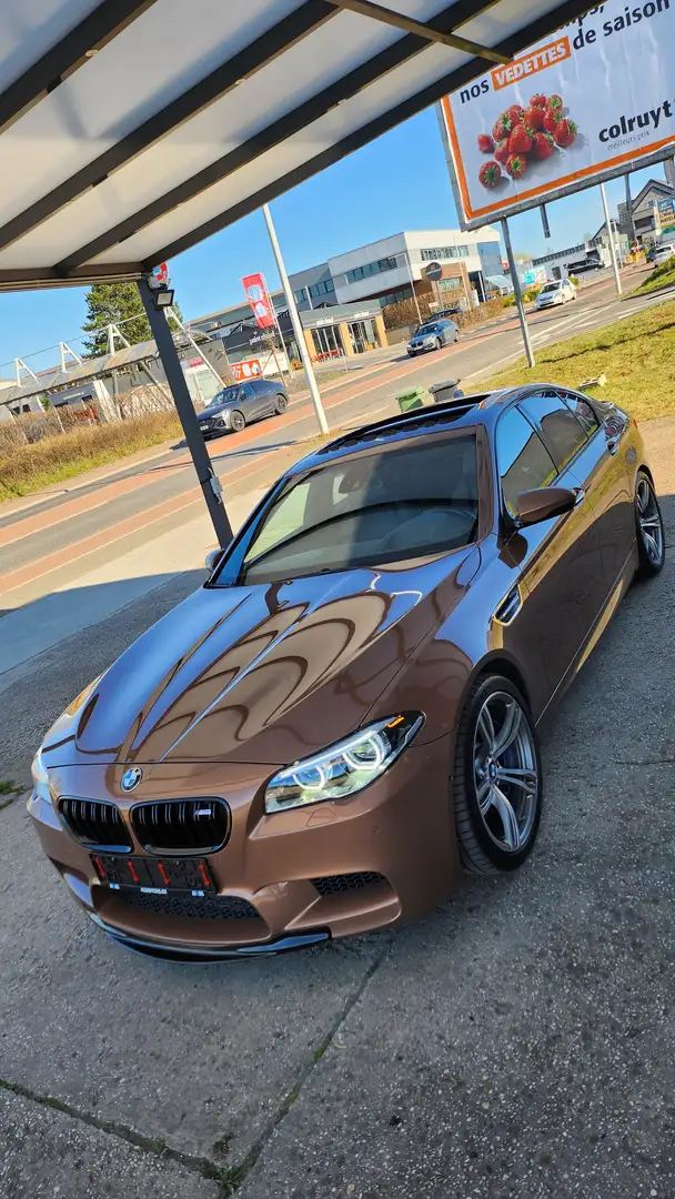 BMW M5 M5 4.4 V8 DKG Brons - 2