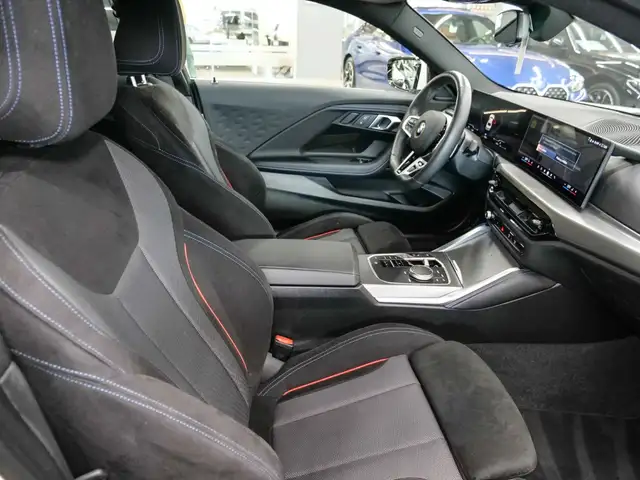 BMW 2 Series view 12