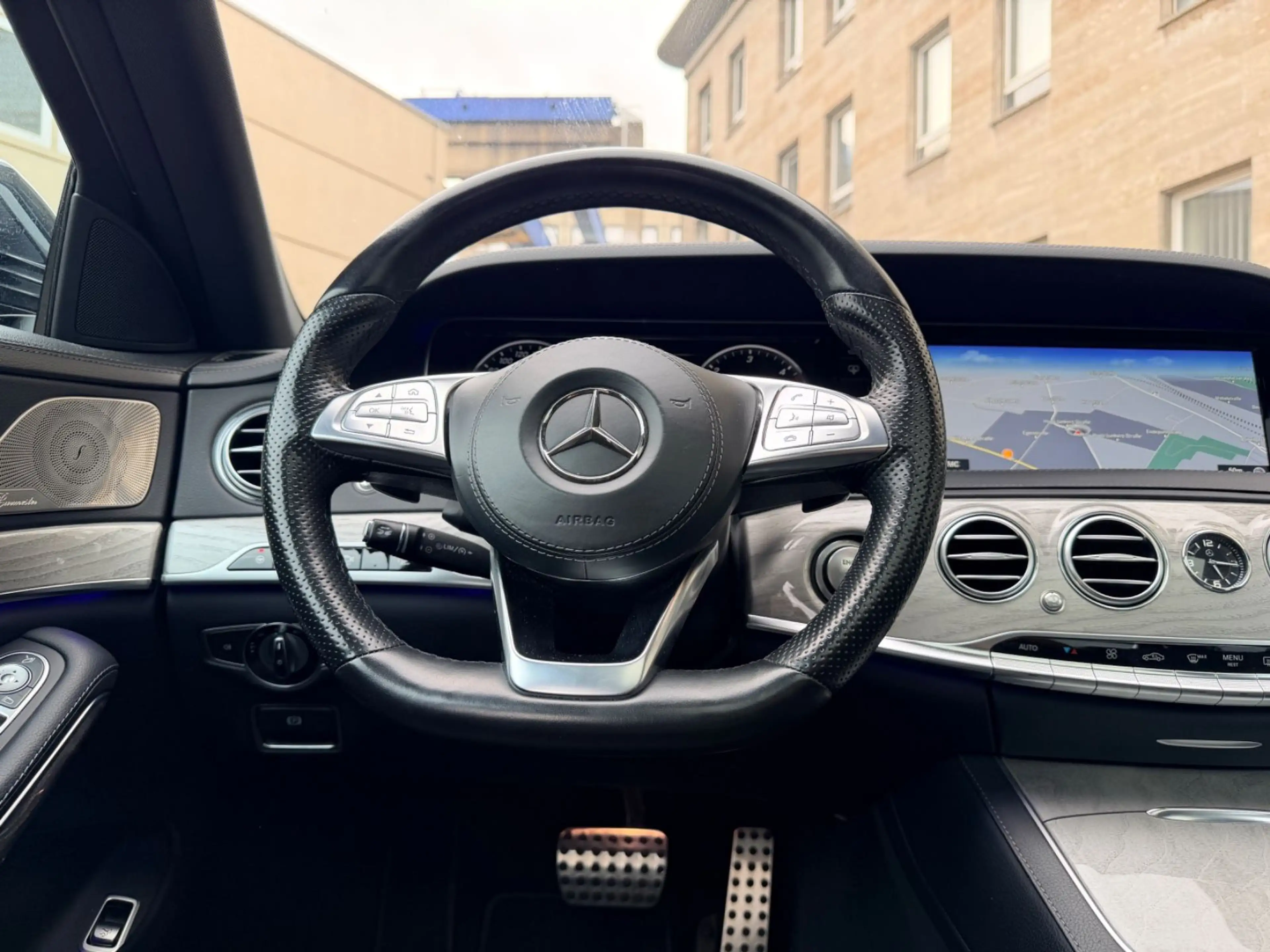 Mercedes-Benz S 350 d 4MATIC AMG Pano DistronicPlus VOLL VOLL — photo 22