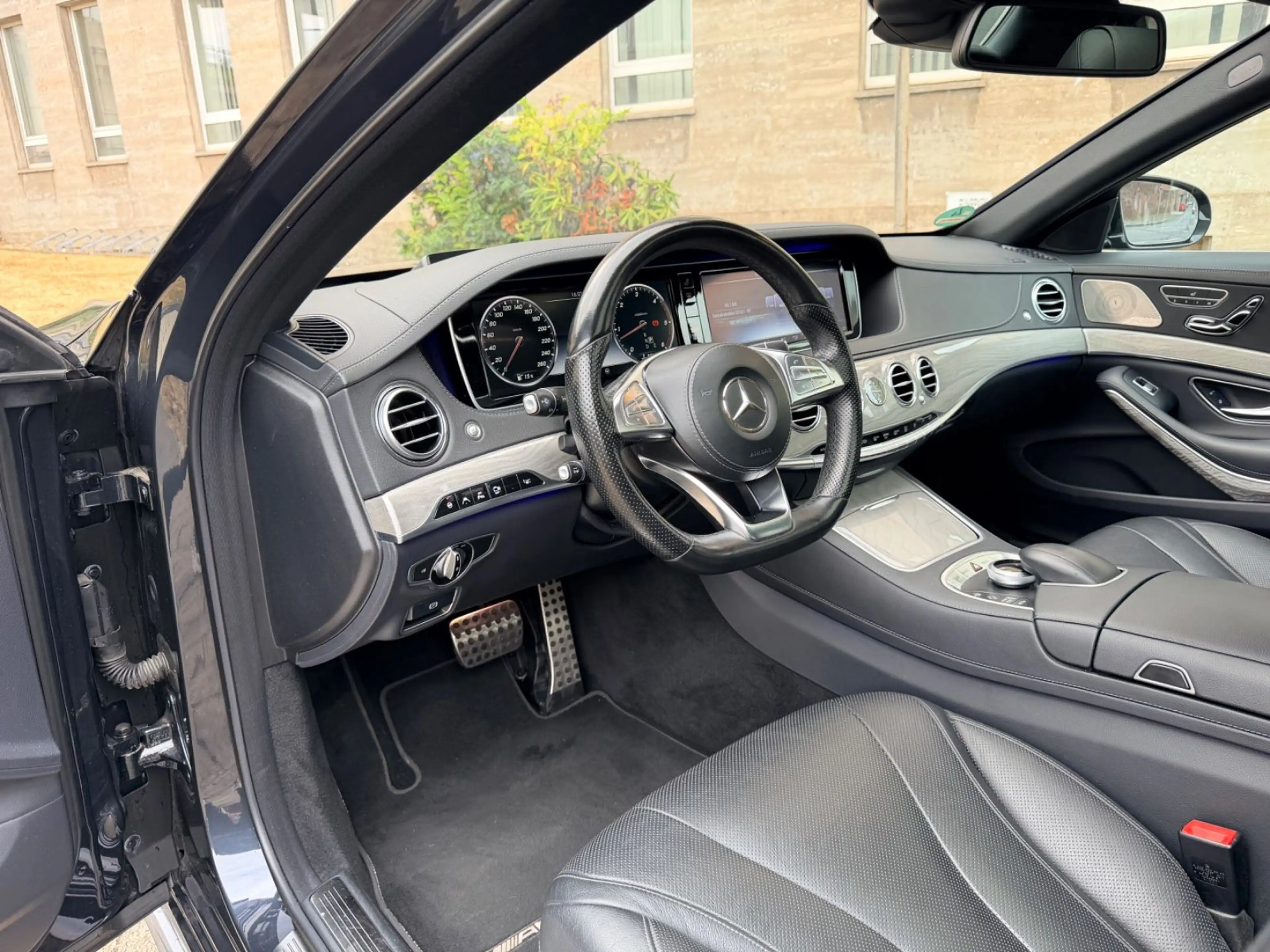 Mercedes-Benz S 350 d 4MATIC AMG Pano DistronicPlus VOLL VOLL — photo 19