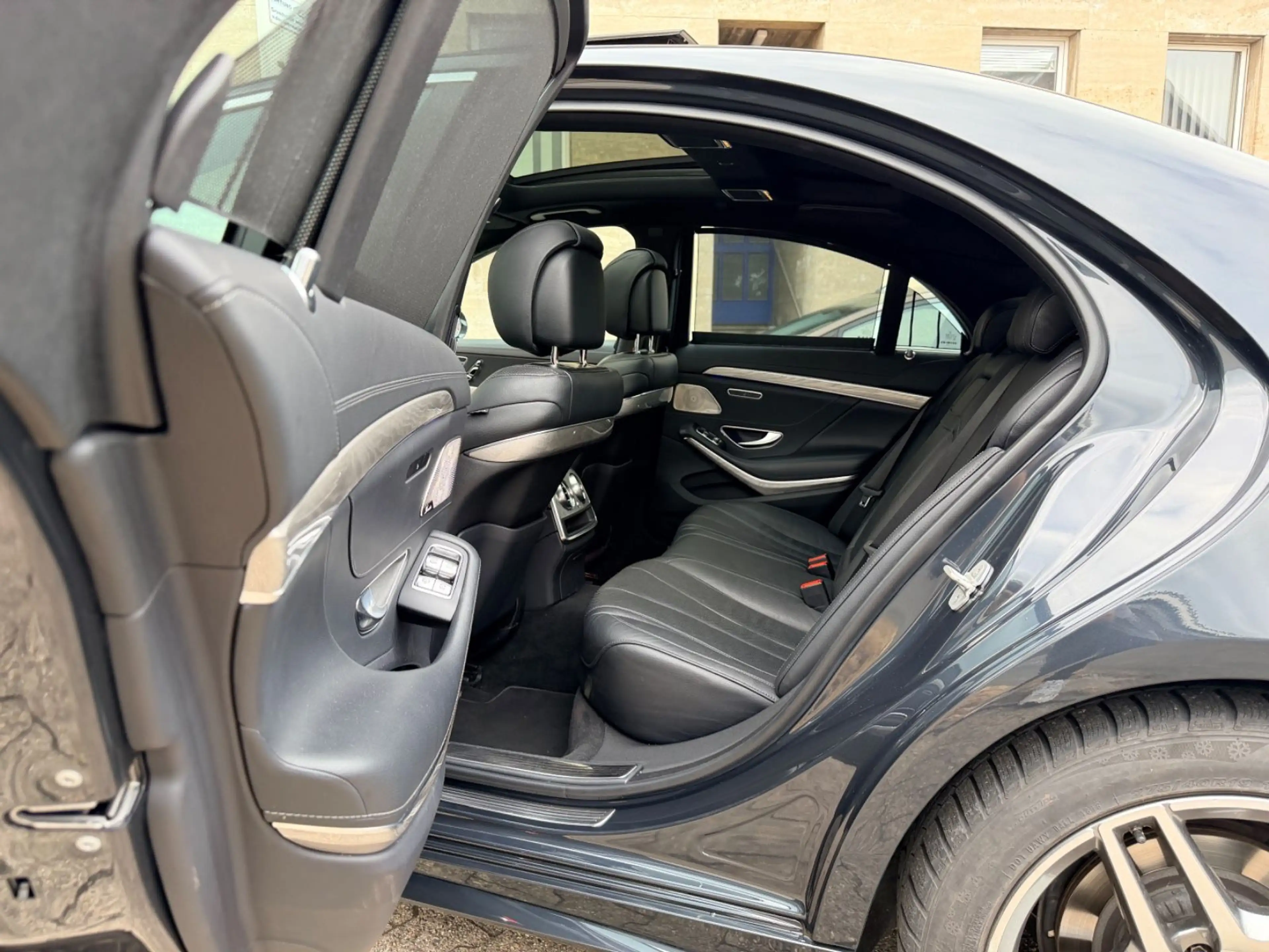 Mercedes-Benz S 350 d 4MATIC AMG Pano DistronicPlus VOLL VOLL — photo 16