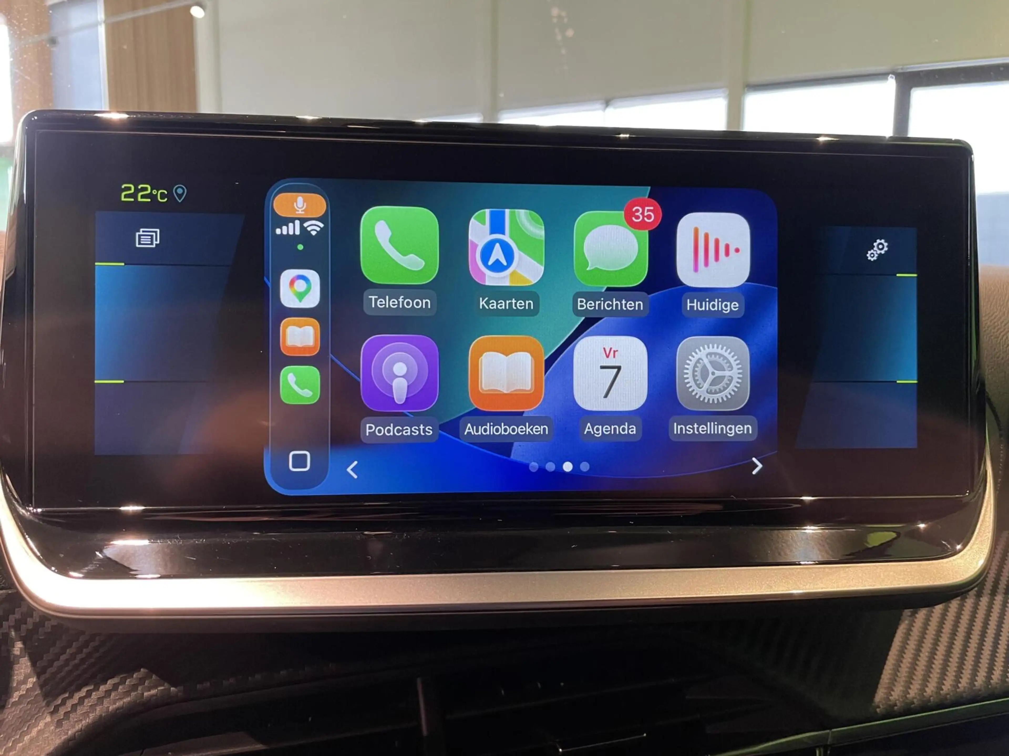 Peugeot e-2008 EV Allure Pack 50 kWh — photo 7