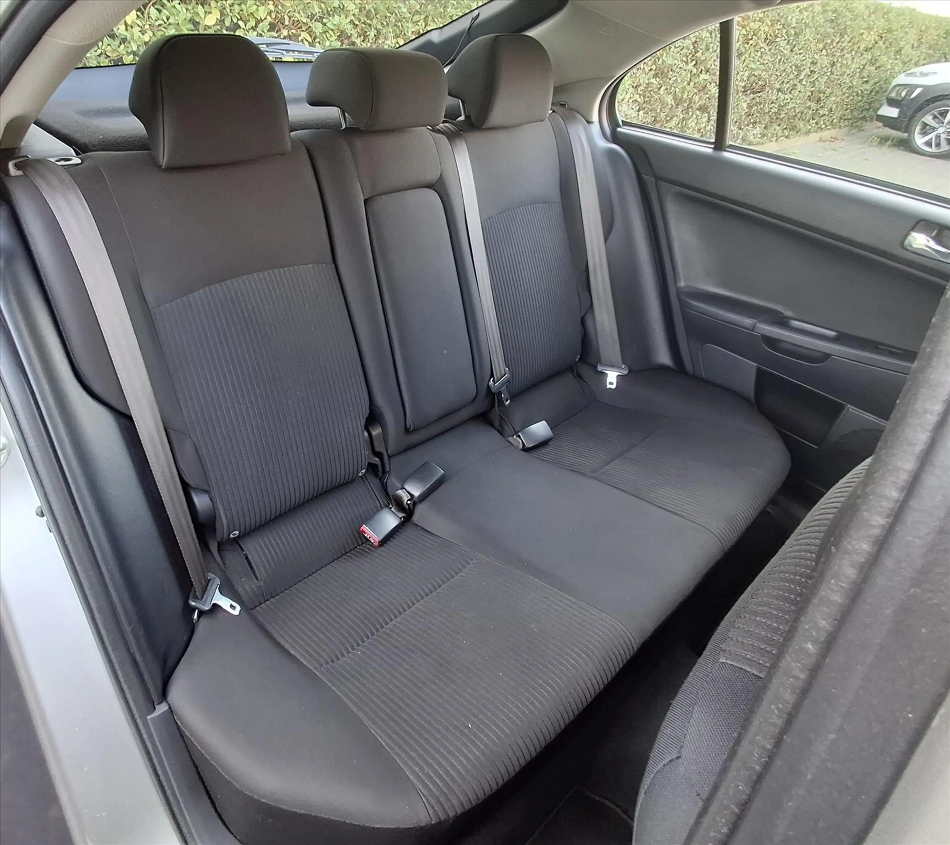 Mitsubishi Lancer 1.6 SPORTBACK Limted Edition — photo 11